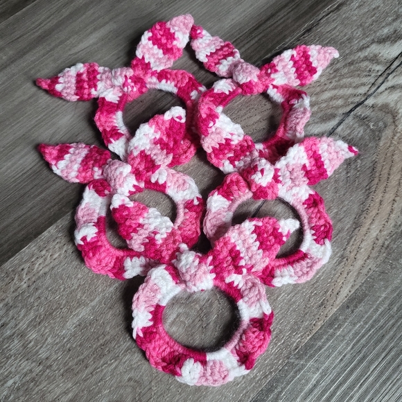 Crochet Candycane Bunny Ears Scrunchies - Set of 5 - Picture 2 of 5